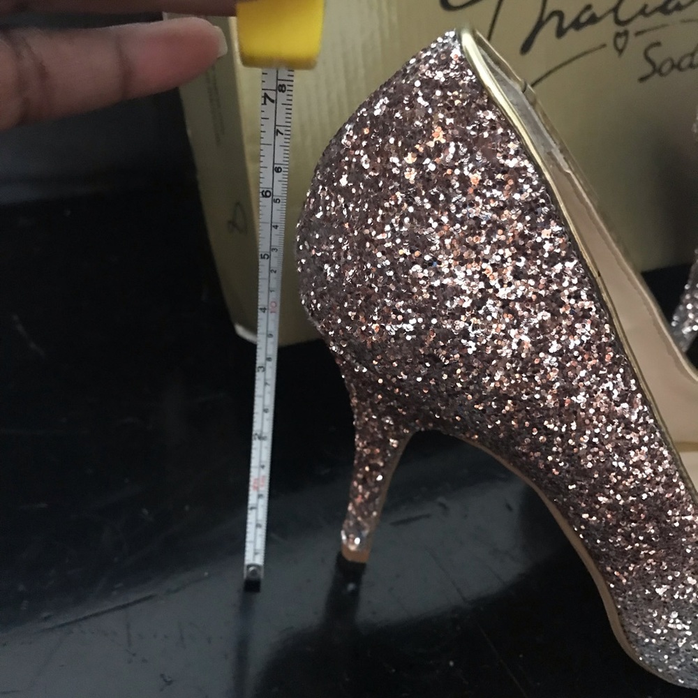 Glitter Pumps - Picture 4 of 7